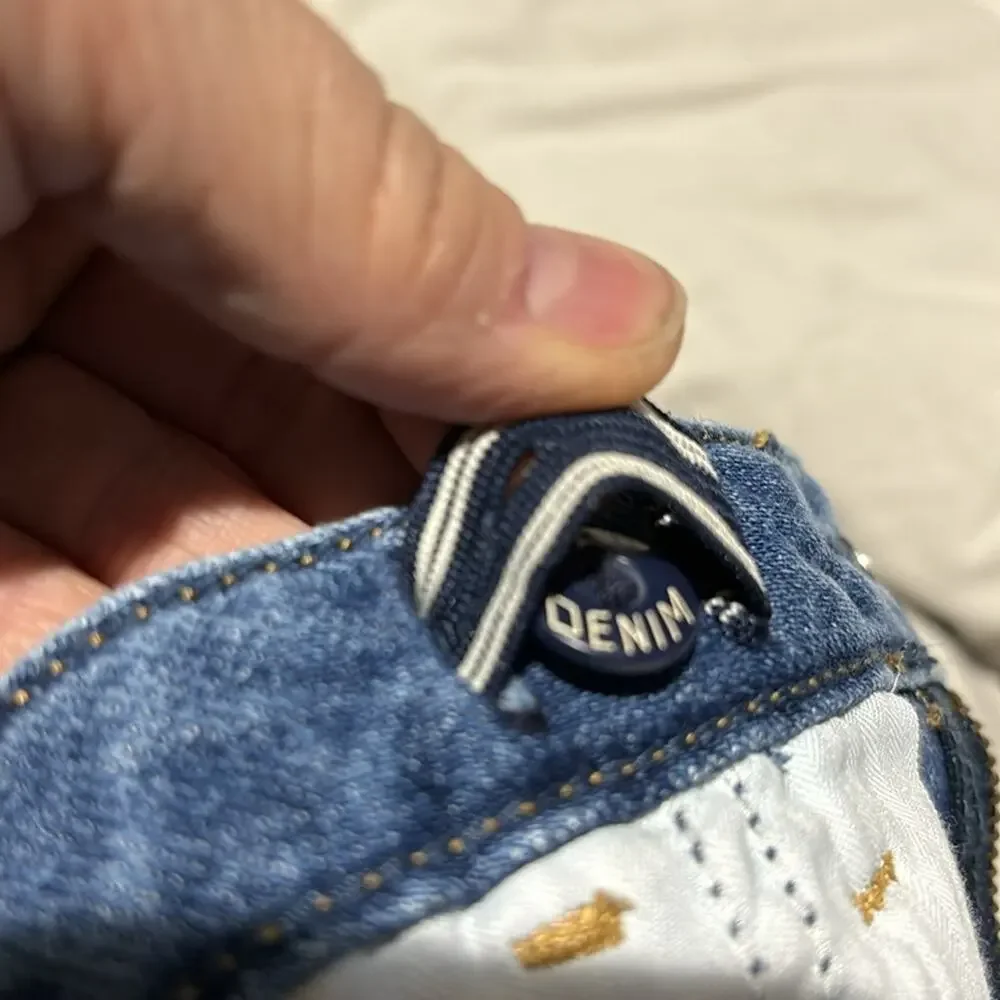 Gap denim 7 high rise wide leg crop blue jean pockets 💯cotton adjustable waist
